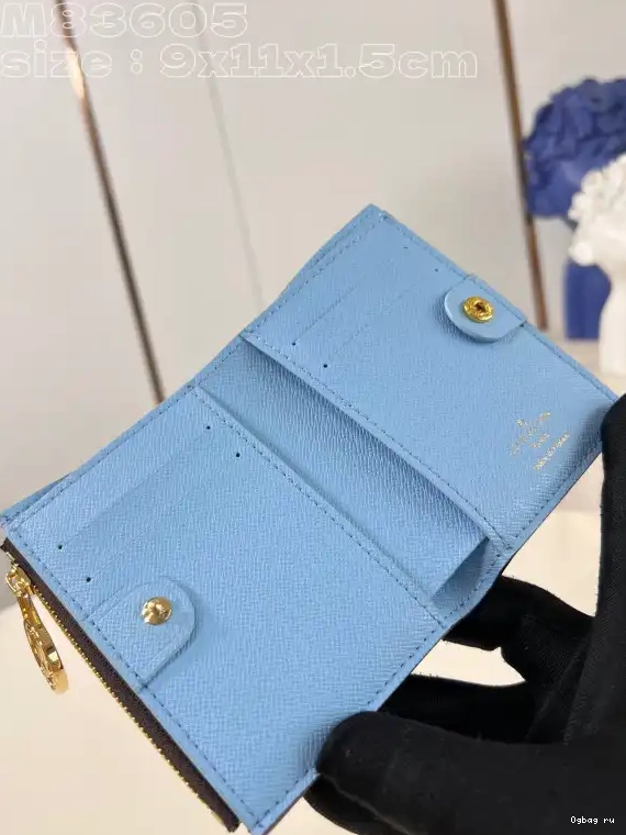 LOUIS Wallet Lisa 9*11.5*1.5CM - VUITTON 0608